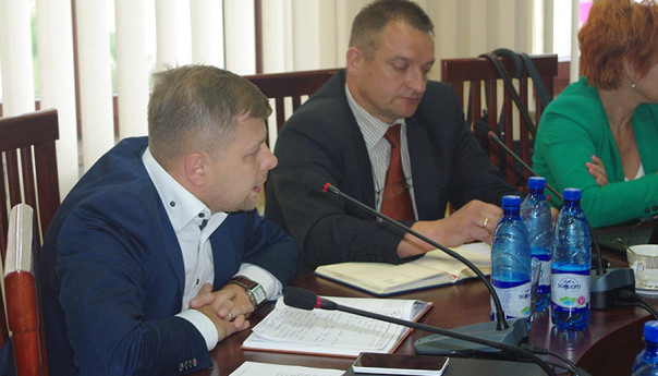 Radny kontra burmistrz
