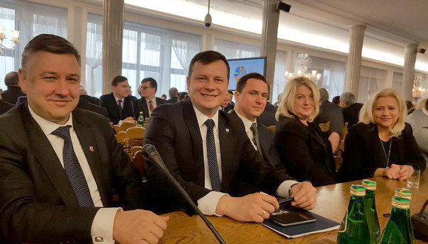 Mazowsze z Warszawą czy bez?