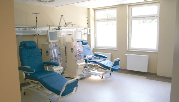 Szpital wstaje z kolan?