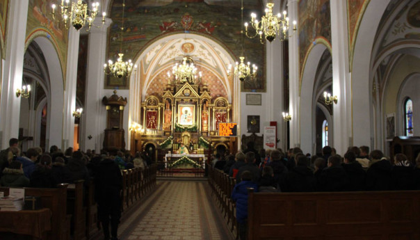 11 proc. mieszkańców diecezji przyjmuje Komunię św.