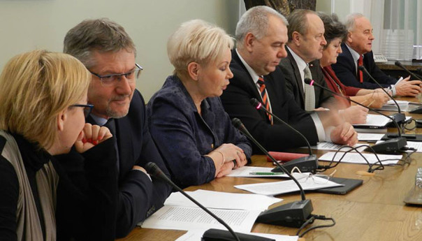 Posłowie w sprawie poszkodowanych