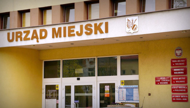 Wołomin: 430 tysięcy na wynagrodzenia?