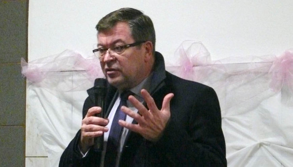 „Śmieci śmierdzą”