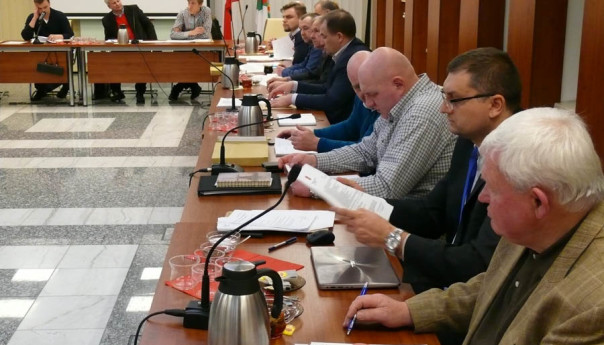 Wołomin: Burmistrz pod lupą radnych
