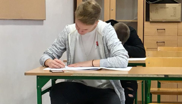 Wołomin: Na ratunek oświacie