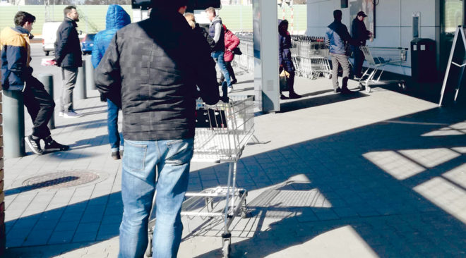 Wirus z perspektywy pracowników sklepów